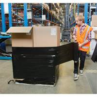 Stretch Wrap, 0.8 Gauge (20.3 micrometers), 15" x 1500', Opaque Black Waymarc Industries Inc