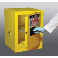Armoire de s&eacute;curit&eacute; de comptoir pour produits inflammables EX Sure-Grip, 4 gal., 1 Porte(s), 17" La x 22" h x 17" p Waymarc Industries Inc