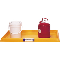 Plateaux Ultra-Containment Tray, 54" lo x 29,8" la x 3,5" h, Cap. de d&eacute;versement 16,5 gal. US Waymarc Industries Inc