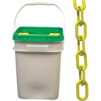 Chaîne de s&eacute;curit&eacute; en plastique robuste, Jaune, Maillon de 2", 120' de long Waymarc Industries Inc