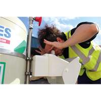 Douche d'urgence mobile et ind&eacute;pendant avec douche oculaire et faciale, Capacit&eacute; 30 gal., Conformit&eacute; Aucune Waymarc Industries Inc