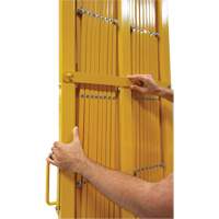 Barri&egrave;re extensible, 84" h x 20' lo, Jaune Waymarc Industries Inc