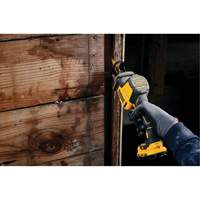 Scie alternative sans fil Max* (outil seulement), 12 V, Lithium-ion Bloc-pile, 0-2800 coups/min Waymarc Industries Inc