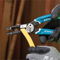 Outil polyvalent Klein-Kurve pour d&eacute;nuder, couper et sertir les fils, 8-1/4" lo, 8 - 20 AWG Waymarc Industries Inc