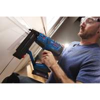 Brushless 18-Gauge Brad Nailer Kit with Standard Power Battery, 18 V, Lithium-Ion Waymarc Industries Inc