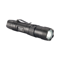 Lampe de poche tactique 7100, DEL, 695 lumens, Piles AA Waymarc Industries Inc